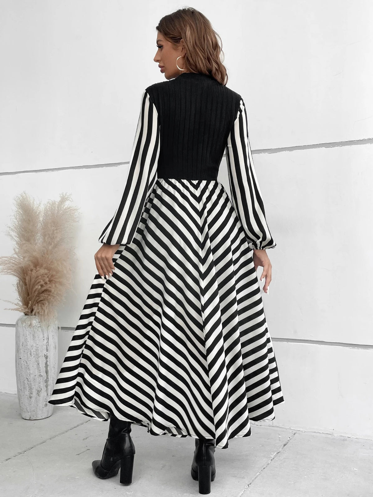 SHEIN Striped Mock Neck Lantern Sleeve Dress without Belt Maxi Women Outfit Fall Cloth for Women